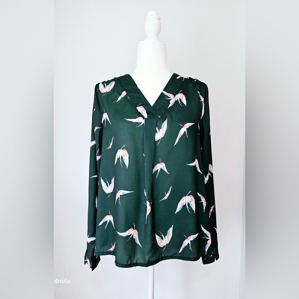 ZEAGOO Women's Dark Green Bird Print Long-Sleeve Blouse. Size S